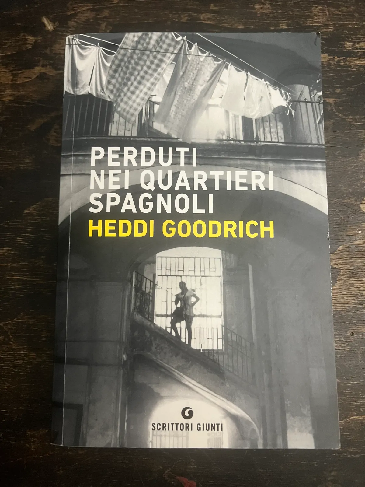 Perduti nei quartieri spagnoli di Heddi Goodrich